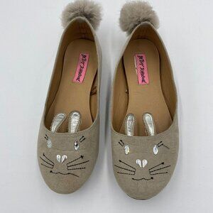 Betsey Johnson Girls Flats Tan Bunny Size 3 Ballet Style Pom Pom Tail